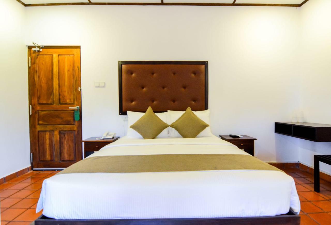 อรานา ยาลา Hotel ภายนอก รูปภาพ